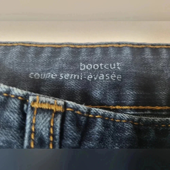 Mossimo Premium Denim, Low Rise  Straight Leg. - Picture 3 of 8